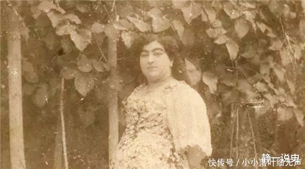 波斯“第一美女”肌肉结实,体毛浓厚,追求者为博她笑大打出手