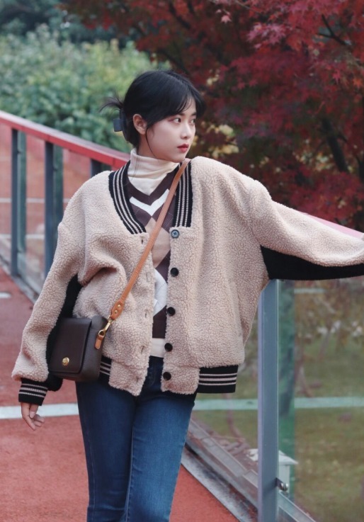 小蛮腰 冬天不要瞎打扮,学会“上短下长”的穿法才精致,拉升比例更显高