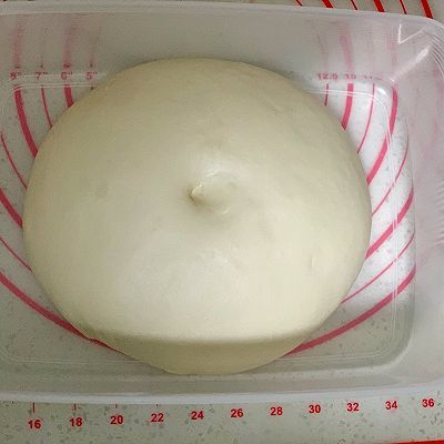 松软牛奶小餐包