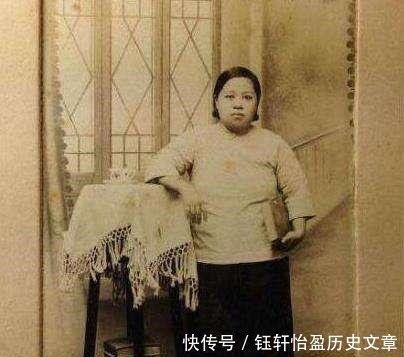 才子|18岁嫁给著名才子,太丑的她被冷落一生,去世后只有情敌为她送终