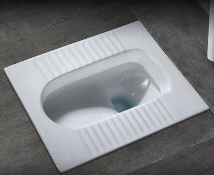 马桶|小卫生间还装马桶吗头次见这样的设计,既实用又节省空间