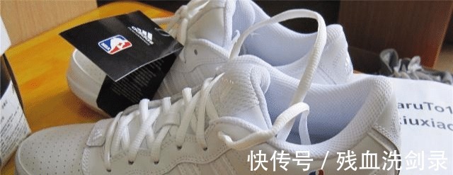 阿迪 “穷耐克”和“富阿迪”,背后有什么差别专卖店导购员说出实情