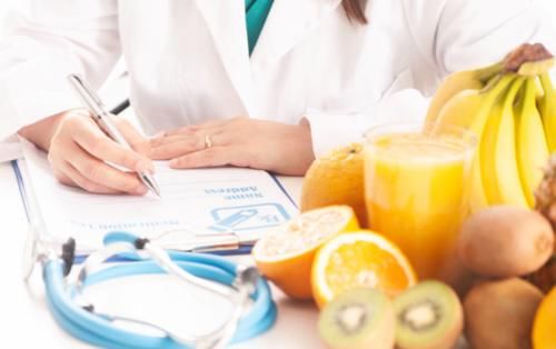 低蛋白质|尿毒症开始时，这3个部位会“疼痛”，敦促患者尽快就医！