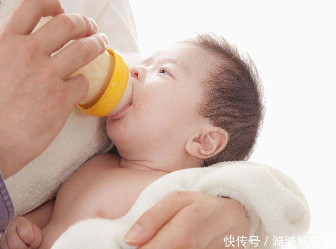 宝宝|婴儿出生后，是先喝水还是喝母乳？很多人都做错了！