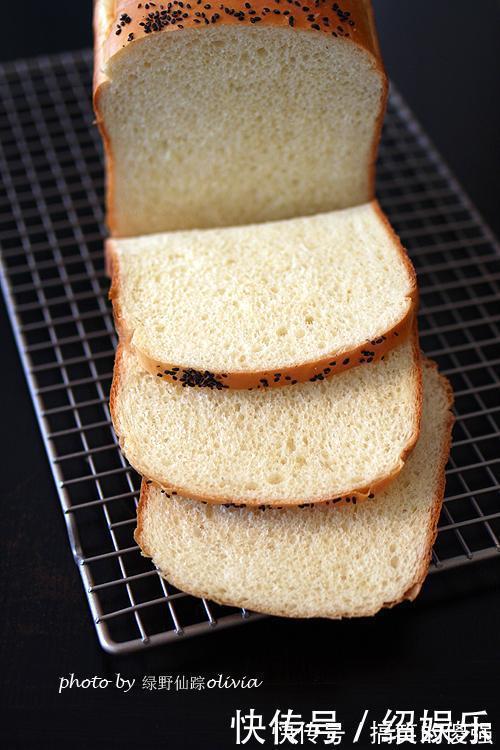 奶香土司|不用揉不整形的面包,一次成功,简单好吃!