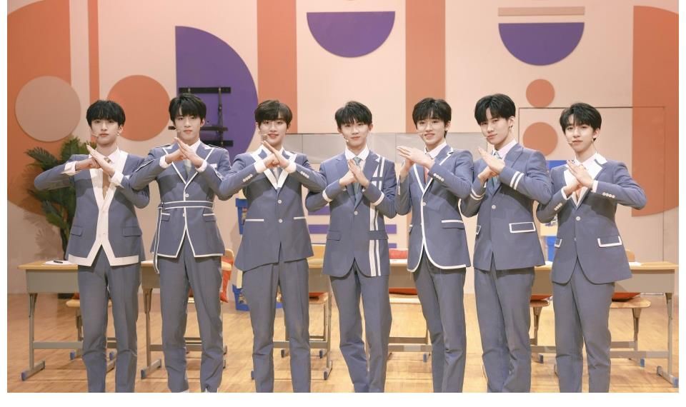 《快乐大本营》正式停播,TFBOYS的粉丝比快乐家族的粉丝还伤心?