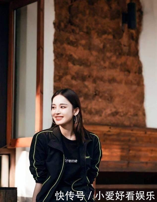 发际线|你适合“披发”还是“扎发”?看这几点就对了,留错显老十岁!