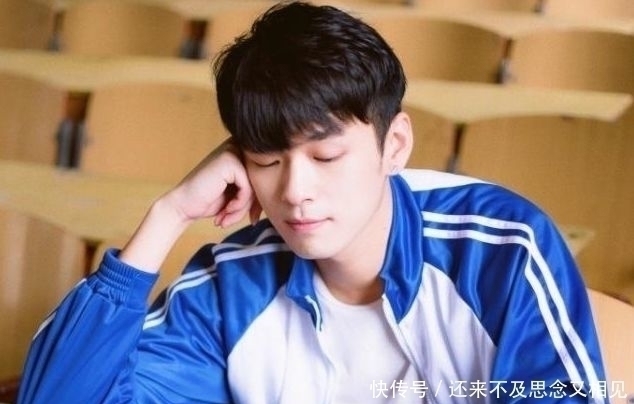 零花钱|上初中就“穿AJ”的学生,八成是这3种人,被说中了可别捂脸