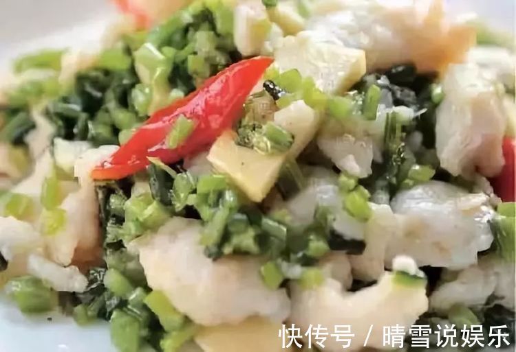 妈妈手把手的教我做饭,这几道饭菜,你们感觉怎么样很配