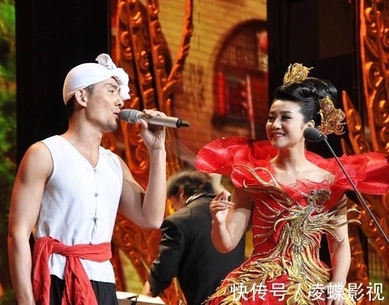 從星光大道冠軍到“人人喊打”，52歲的阿寶再惹爭議，他做了啥？