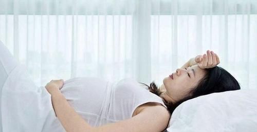 产后健身操|最霸气产妇走红,顺产完直接走回病房,网友将军凯旋