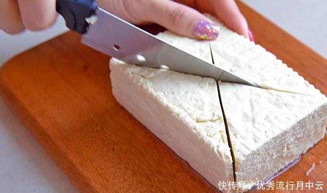 不到|白菜这样做,有菜有蛋有豆腐,出锅汤汁儿都不剩!成本不到10块钱