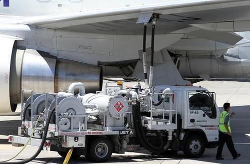 空姐1对1服务,可满足你的任何要求,不过机票价格高达15万