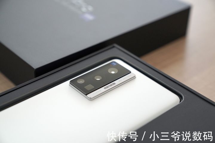 颜值担当|vivo X70 Pro：致美旗舰、颜值担当