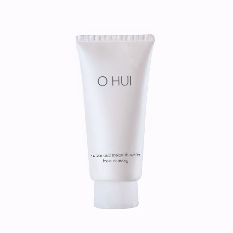 适合敏感肌的洗面奶推荐：深层卸妆补水修复，保护肌肤天然皮脂膜！