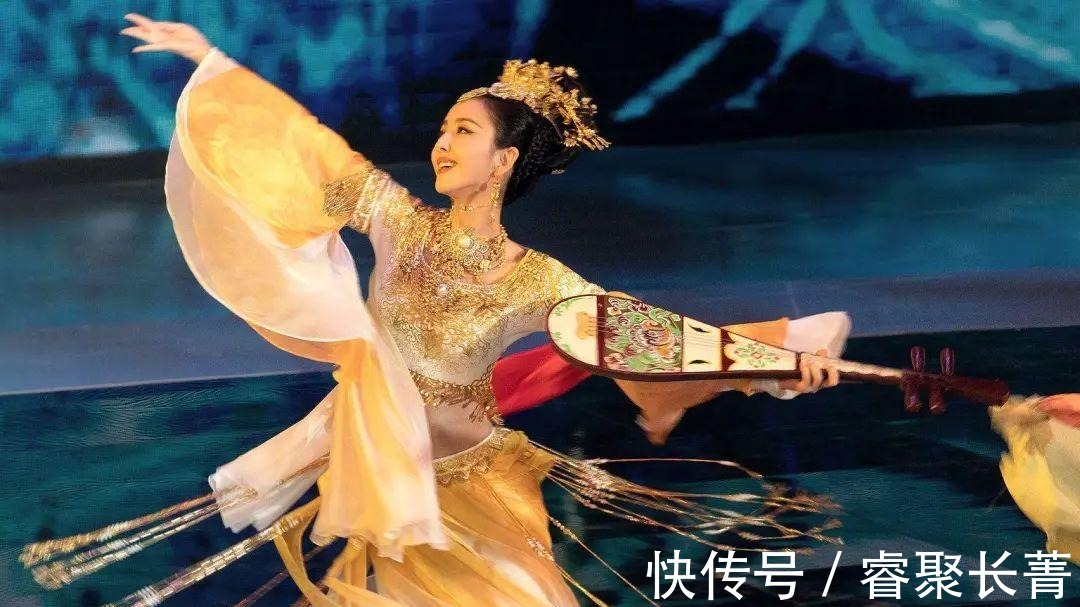 刘雨昕|女星混战都不出圈,这综艺是中了什么魔咒?