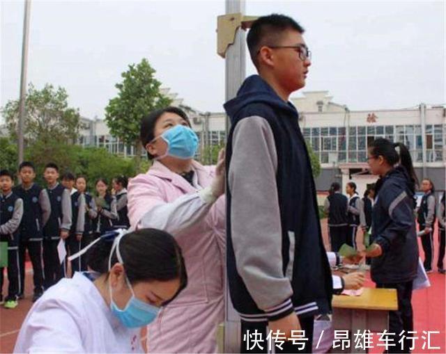 长高|为什么现在很多的孩子,身高动不动就''1米8'',这3个原因很现实