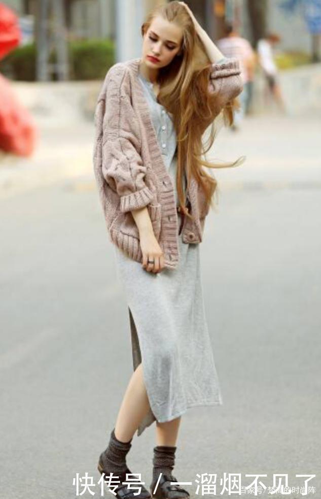 刚入秋别穿太厚,准备一件优雅长裙就足够,一旦穿上就再也离不开