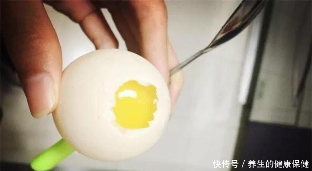 多肉花盆年年买不如换成这种,省钱又实用!多肉花盆年年买不如换成这种,省钱又实用!