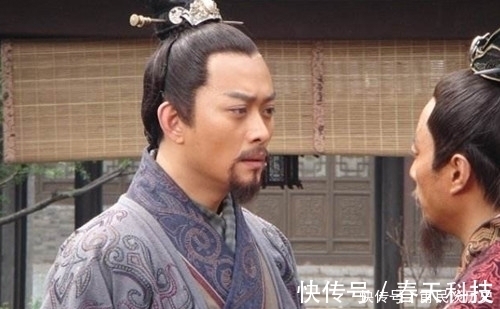 宋江@宋江每回说让位,总挑不敢接的人说,梁山有两人敢接,他不肯真让