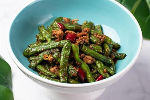 炒豆角|炒豆角,有人焯水有人过油,都不对,大厨教你一招,更易熟不发黑
