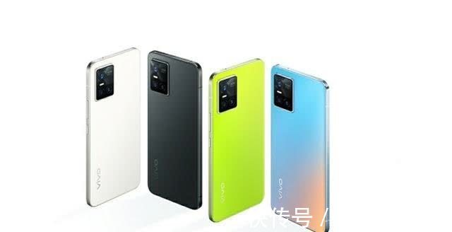 电池容量|2999元起！VIVO S10系列正式发布：略显尴尬的“线下机”