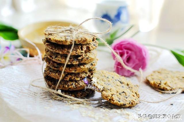 8种糖果饼干过年不能少,收藏好亲手做,客人见了都爱吃