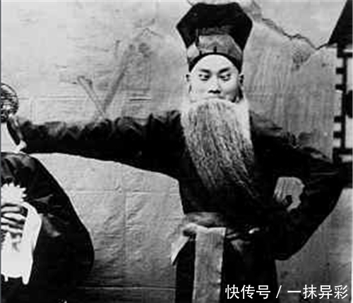 疯狂|梅兰芳当年到底多红?出场费10根金条,无数粉丝向舞台疯狂扔首饰