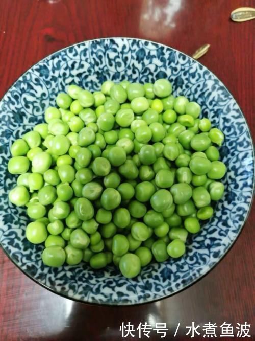  健脑|这菜3块钱成本，孩子多吃些，补钙又健脑，提高免疫力，个头长得快