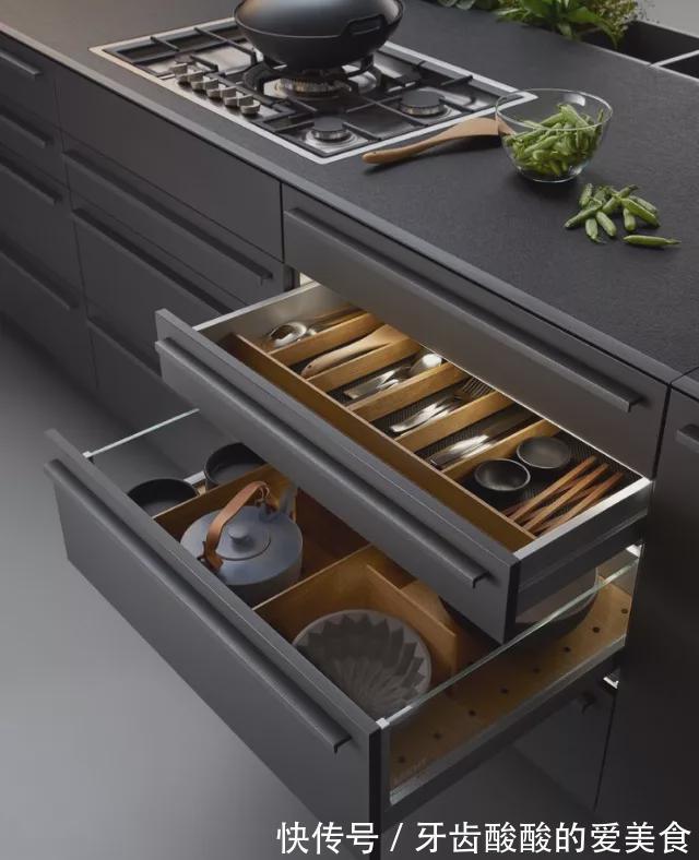 强迫症|这样的厨房收纳,简直是要逆天啊!强迫症最爱