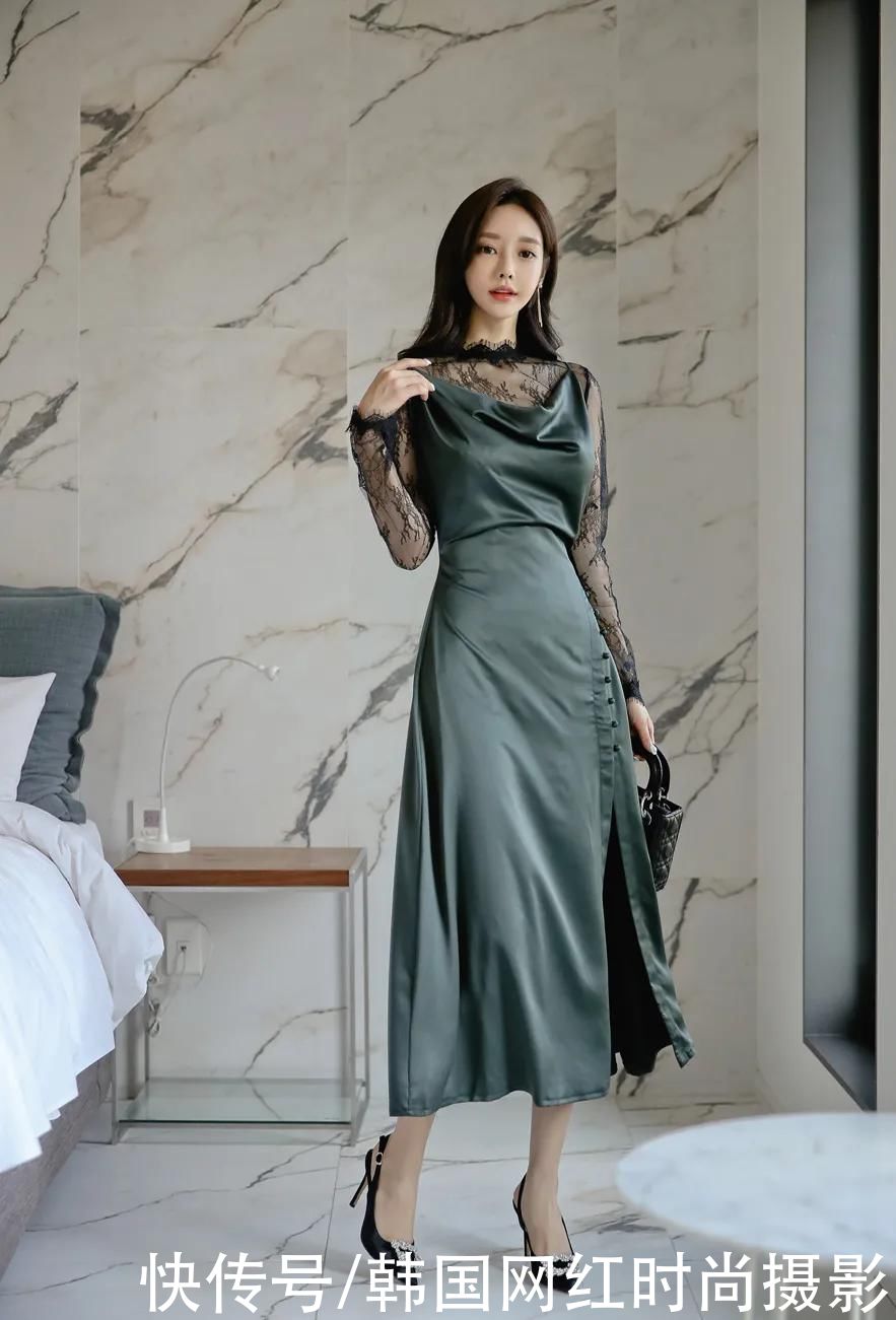 女神|女神孙允珠高清时尚搭配（249）：花瓷釉绿蕾丝缀领华丽晚礼裙