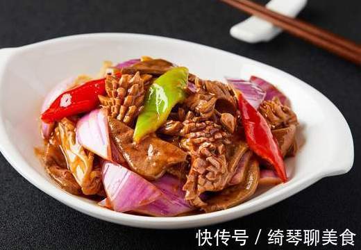 大厨|炒猪肝,要不要先焯水大厨教你正确做法,猪肝鲜嫩又入味