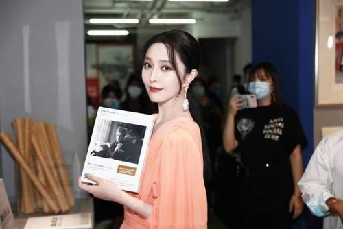 秃头|女人扎马尾时少犯这3个“错误”!不仅显脸大,还极易发际线后移