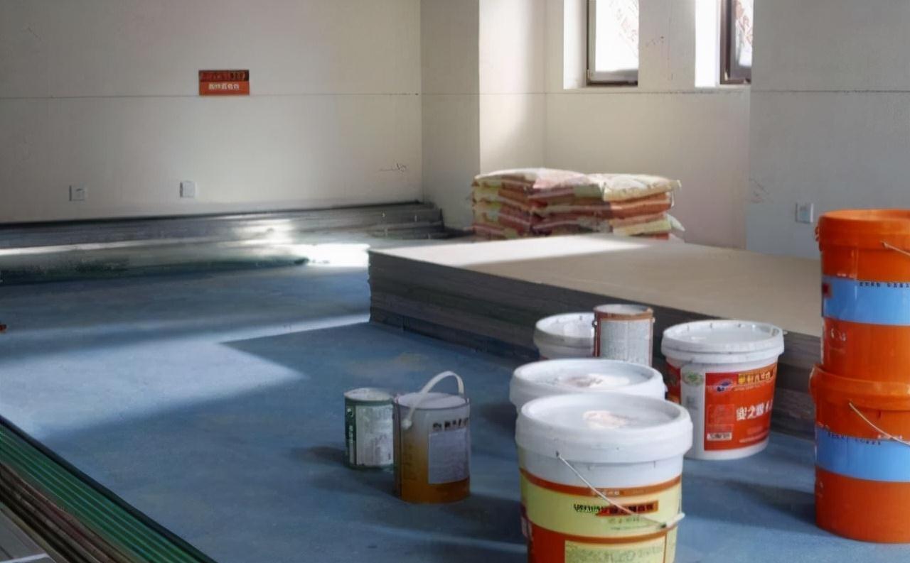 地板|网购建材易惹纠纷,老师傅教你买对建材,还不花冤枉钱