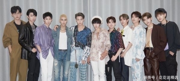 刘宇 INTO1离岛一人带一件物品:刘宇带盆花,AK在搞笑?