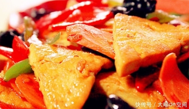 过节孩子吃的“黄金菜”,补钙长高个,补脑长智力,升免疫少生病