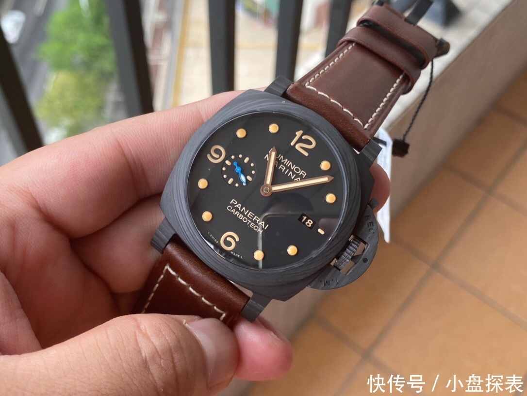 表带|VS沛纳海“碳纤维”PAM661腕表评测