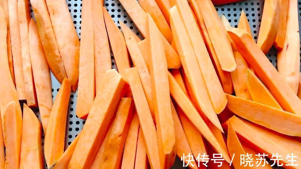 晒红薯干,牢记这2个小技巧,红薯干红润不干硬,香甜软糯