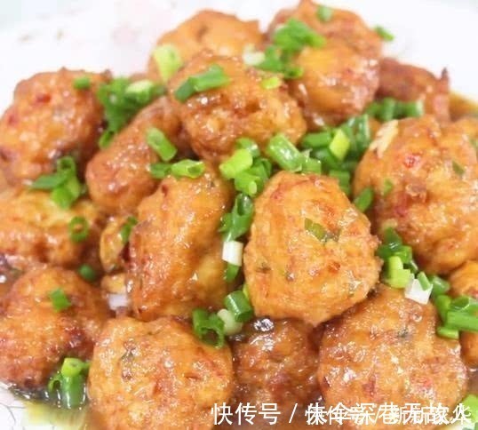 豆腐丸子|一块豆腐,一个鸡蛋,这样做比红烧豆腐好吃多了,停不下筷子!