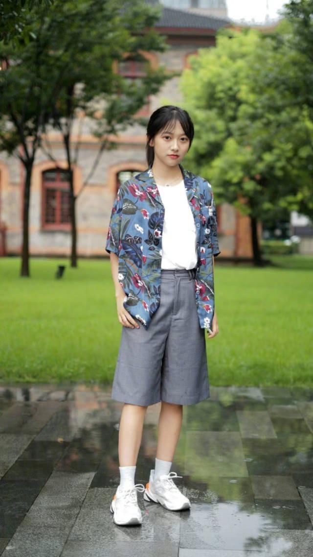 唯美大气显气质让你更有魅力，搭配彰显着青春与活力的气息