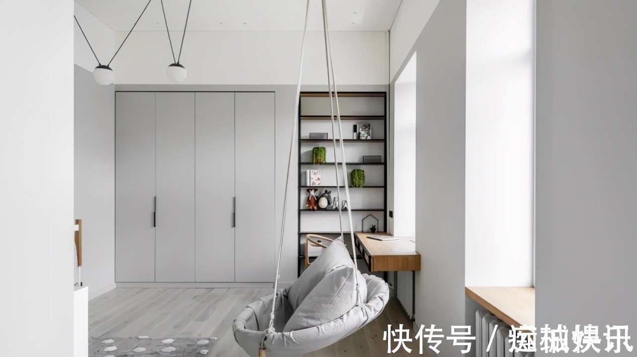卧室|90平灰色调与木质感结合的现代简约风,就是有设计感