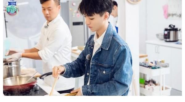 千金小姐|《中餐厅5》本周开播，六位嘉宾全是厨房小白，这一季改变路线了