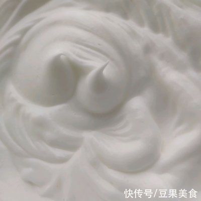营养物质|#蛋趣体验#咸味海苔肉松戚风