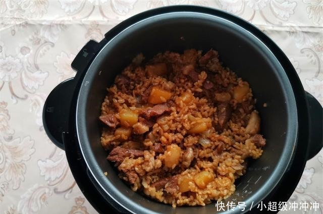 天冷吃肉,首选这个肉,教你饭菜一锅出,驱寒暖身,滋补又味美