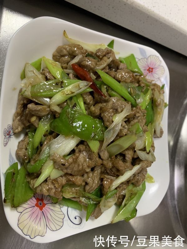 鸡蛋清|葱爆牛肉这样做，解馋堪比红烧肉