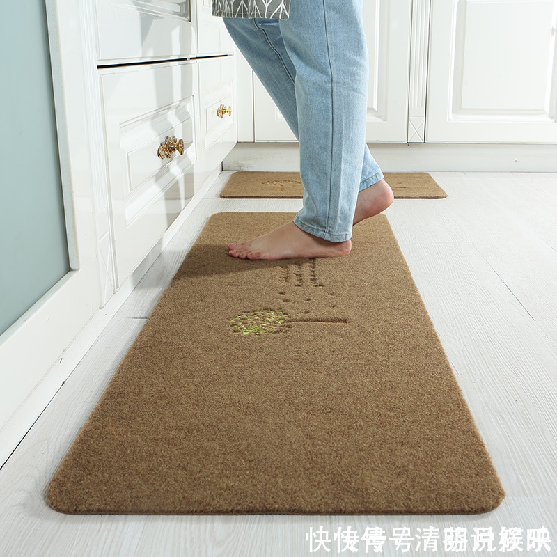 客厅|越来越多人不用沙发罩!如今流行下图这样的,一铺上客厅就大变样