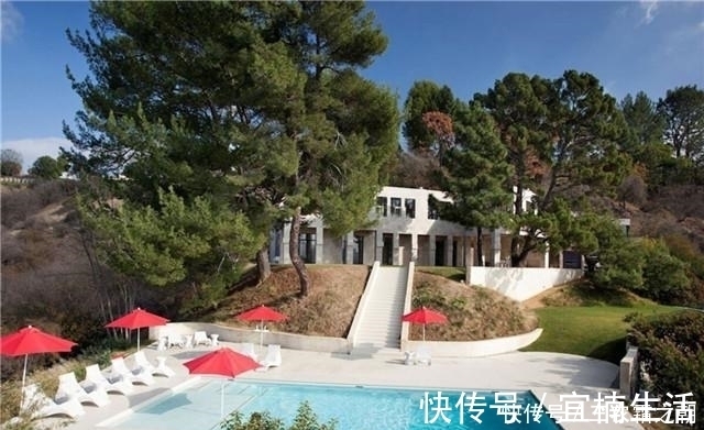 自建房|你平时见到的只能算是农村自建房, 这样的才算得上别墅