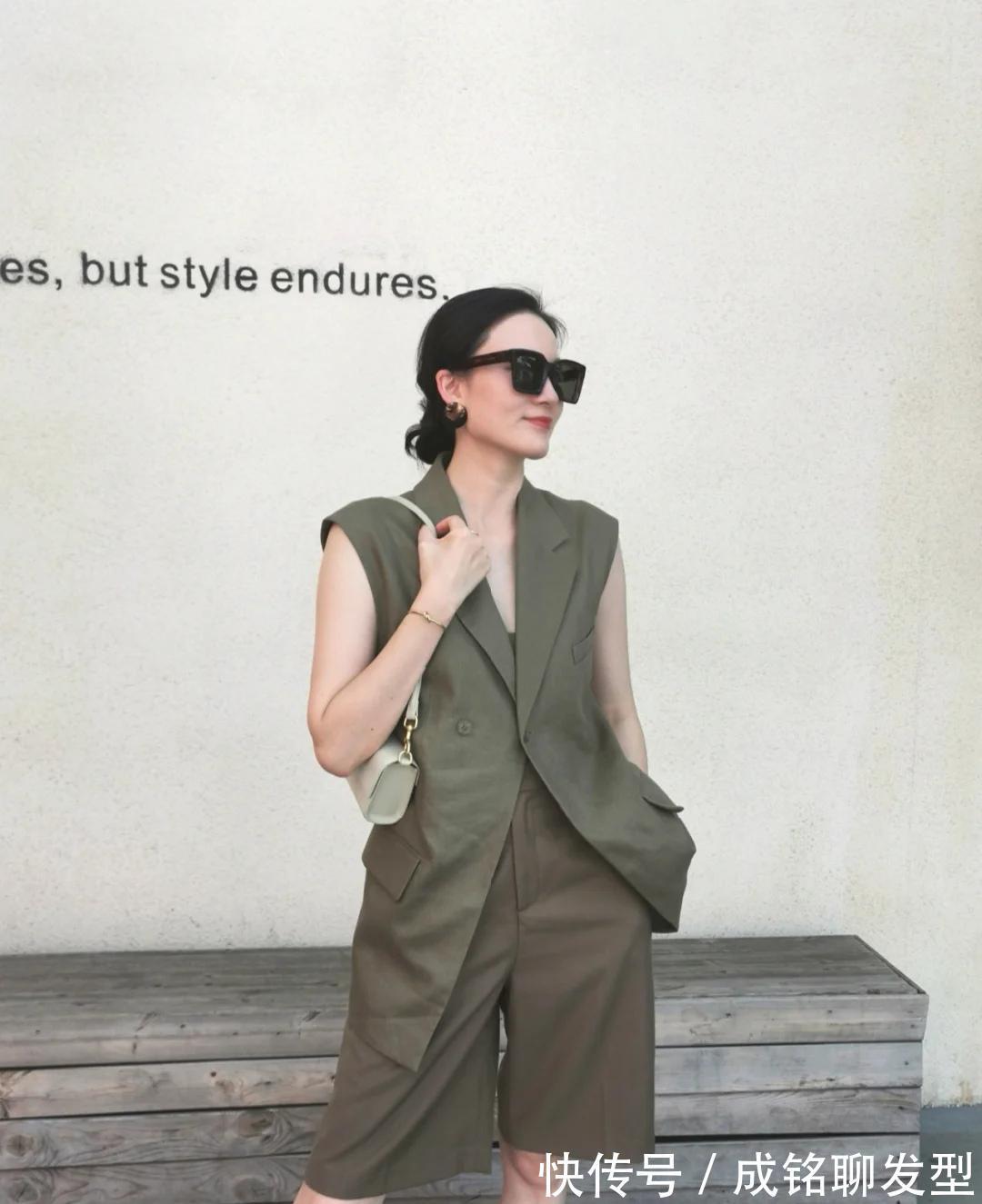 小心机|凉爽又时尚的上衣搭配,简单随意又舒服,看似普通其实高级感满满