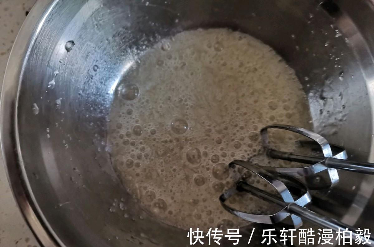 蛋糕|在家做美味可口的粗粮蛋糕，制作简单，口感丰富