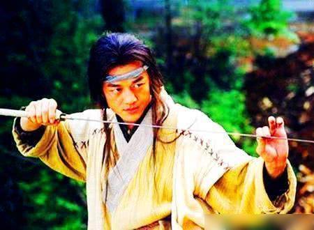 神雕|《神雕》中,小龙女武功到底有多高?《笑傲江湖》令狐冲来告诉你